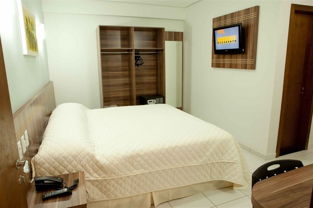 Serras Hotel Cuiaba  Exterior photo